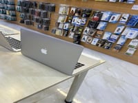 لابتوب ماك بوك اير اي فايف