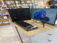 بي سي قيمينق وشاشة