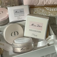 بودرة مس ديور Miss Dior