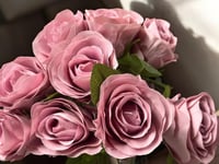 بنش جوري ورد صناعي 9 وردات