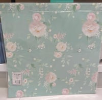 أوراق تغليف هدايا مشجر مربع