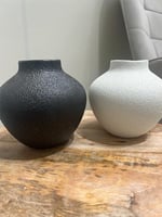 فازة إيريس تفاصيل راقية تعكس الذوق العالي