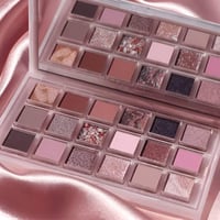 باليت ظلال العيون روز كوارتز من هدى بيوتي