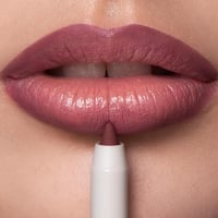 قلم محدد الشفاه بيري فاين من لوكا - 12