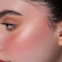 إضاءة وردي فضي من لوكا - 02