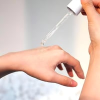 امبوله سيروم هيالو-سيكا مدغشقر سينتيلا من سكين1004...