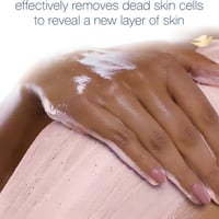 مقشر و ملمع للجسم بذور الرمان وزبدة الشيا   من دوف...