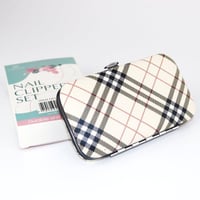 مجموعة للعناية بالاظافر من لوفيان - BT-030