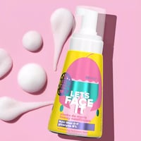 غسول وجه رغوي المرطبة مستخلص المانجو وعشبة الليمون...