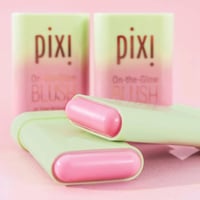 مجموعة مكياج بلاشر أون ذا جلو + ليب تون من بيكسي