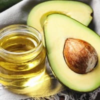 شامبو شعر الكيراتين البرازيلي من او جي اكس - 385مل