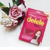 قفاز مزيل المكياج بالماء من ديليت ميك اب