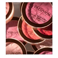 احمر الخدود ريلوديد لوف ستراك من ريفلوشن