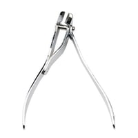 مقص اظافر 1054 من تيتانيا