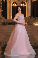 فستان سهرة أحلام اللؤلؤ