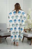 جلابية أنيقة بتطريز شجري مميز