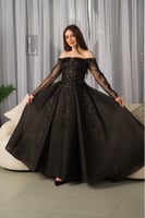 فستان سهرة مطرز اسود