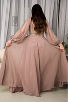 فستان سهره وردي بكمين مع تطريز