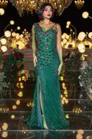 فستان سهرة زمردي فخم بتطريز يدوي وشق أمامي أنيق