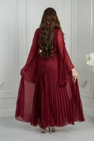 فستان بليسيه طويل بأكمام واسعة للسهرات