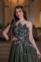 فستان سهره زيتي بفصوص مورد