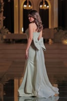 فستان سهرة لؤلؤة النعناع