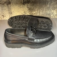 حذاء لوفر فالنتينو رجالي بشعار الماركة لون اسود