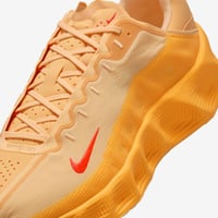 حذاء نايك افا روفر للجري لون أصفر أورنج