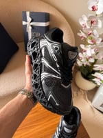 سنيكر رجالي ديور B35 حذاء شبكي بلون اسود