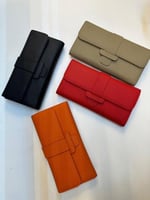 محافظ ايرميز طويلة كلاتش جلد فاخر