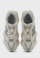 سنيكرز نيو بالانس 9060 Moonbeam رمادي