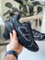 سنيكرز ديور رجالي اسود تفاصيل ابيض B30