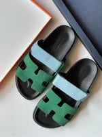 سليبر فلات بتصميم عصري للنساء هيرميس شايبر أخضر مع...