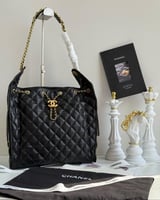 شنط جلدية شانيل 25 هاند باق بحامل كتف جلد حبيبات ل...