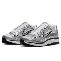 شوز للجنسين نايكي P-6000 لون سيلفر بلاك