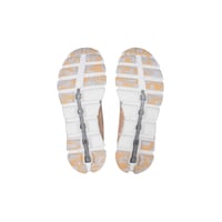 حذاء كلاود اون رانينج كلاود فلاير لون بيج مع أبيض