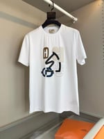 تي شيرت ايرمز ياقة مستديرة لون أبيض برسوم كرتون