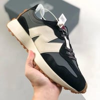 حذاء نيو بالانس الرياضي - دارك كولور