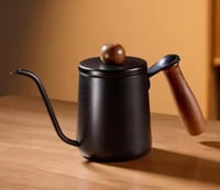 ابريق تقطير ترشيح بمقبض خشبي - الوان واحجام متعددة...