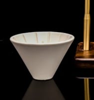 ابيض