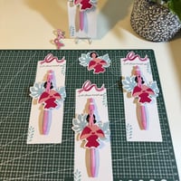 ( قلم + كرت ) اليوم العالمي لسرطان الثدي