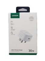 شاحن سريع من نوع USB-C بقوة 30 واط من شركة UGREEN