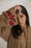 عباية حرير بفستان تطريز جملي