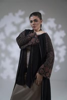 عباية كريب قيطان كم مربع قطن مشجر اسود