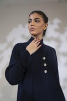 عباية كريب بياقة وزرار قيطان جانبي كحلي