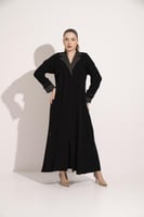 عباية كريب ياقة قلاب مشجر كم حزام اسود