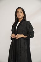 عبايه حرير مشجر اسود وكريب