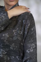 عباية دبل كلوش تفته جاكار اسود