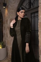 عباية مخمل زيتي تطريز الاسوره زري بفستان
