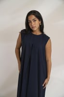 فستان قصة دائرية كسرة امامية كحلي